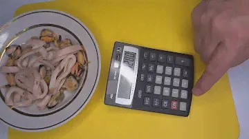 Взял на пробу Коктейль из Морепродуктов в Рассоле