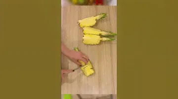 Как разрезать ананас/Фруктовая нарезка/Фруктовое ассорти/Ананас/Готовим вкусно и красиво/Рестик дома