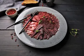 Ассорти деликатесов из дичи