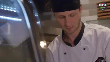 Как приготовить пиццу с чоризо How to cook Chorizo Pizza