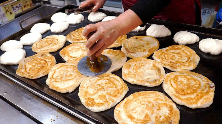 만들기가 무섭게 바로 완판되는 700원 호떡 광명전통시장 | Hotteok, Korean Pancake | Korean Street food