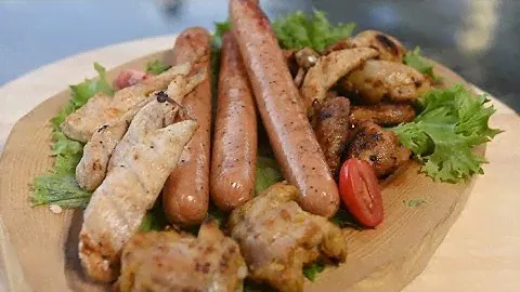 Курица фаршированная шампиньонами. Барбекю-ассорти из курицы