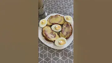 На завтрак у меня сегодня бутерброды и яйца варёные