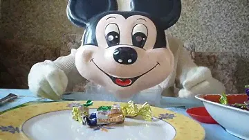 Медунок. Конфета  кондитерская фабрика Славянка Candy. caramel. with raisins [ Микки Сладкоежка ]