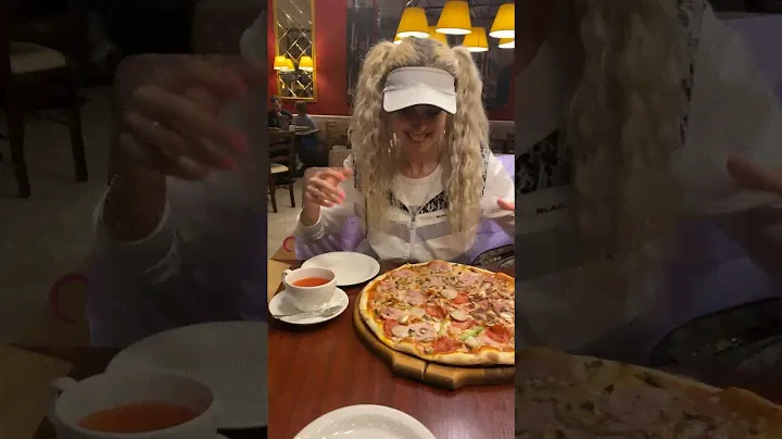 Любимая пицца 🍕 в Иль патио! Ассорти Grande!